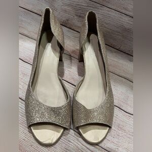 Benjamin Walk Joy Champagne Touch Ups Shoe In Champagne Size 8.5